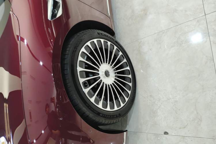 Used Hima Stelato S9 2025 Extended-Range Ultra
