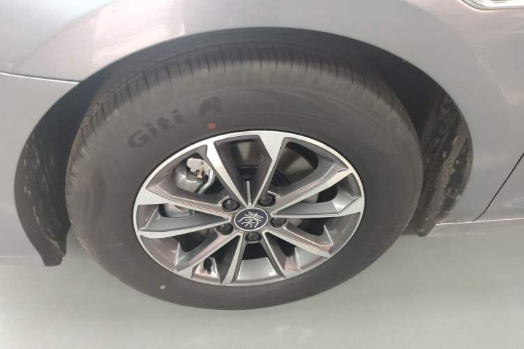 Used BYD Qin PLUS 2024 HONOR Edition DM-i 55KM Leading Model