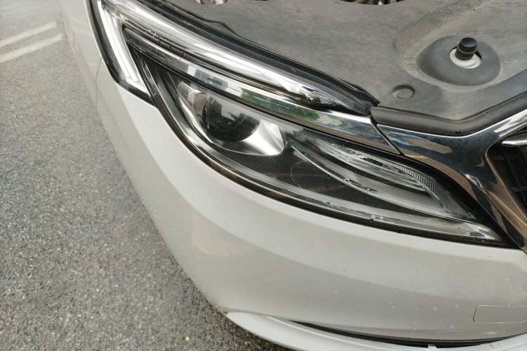 Used Buick GL8 2018 ES 28T Comfort Model China VI Standard Right Front Headlight