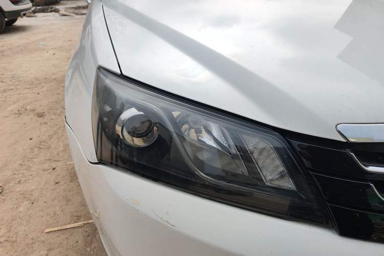 Used Geely Auto Emgrand 2014 Sedan 1.3T CVT Prestige Model
