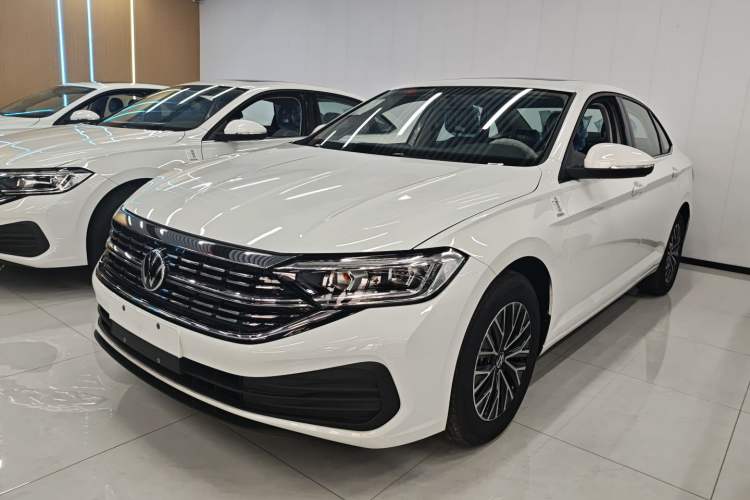 Used Volkswagen Sagitar 2025 Facelift 200TSI DSG Flyover Edition