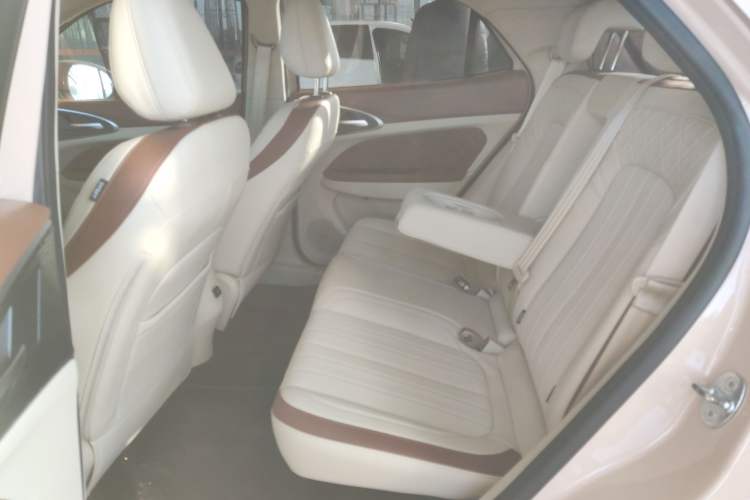 Used ORA Good Cat 2021 400km Standard Range Athena Edition Lithium Iron Phosphate
