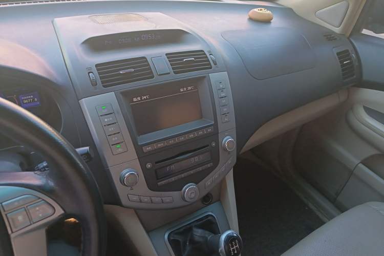 Used BYD S6 2012 2.0L Manual Luxury Version