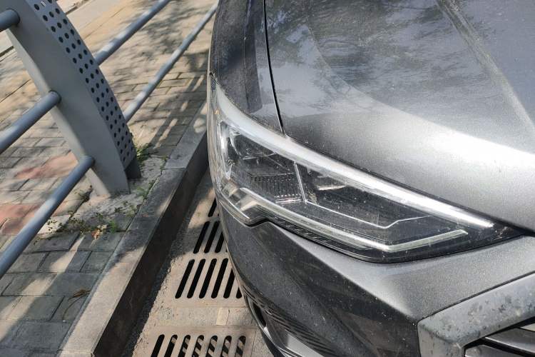 Used Audi Q3 2021 35 TFSI Fashionable and Elegant Model
