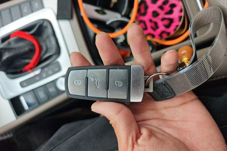 Used Volkswagen Magotan 2015 1.8TSI Prestige Model Vehicle Key