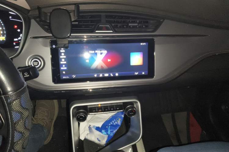 Used Geely Auto Binray 2018 14T Manual Binzhi Edition