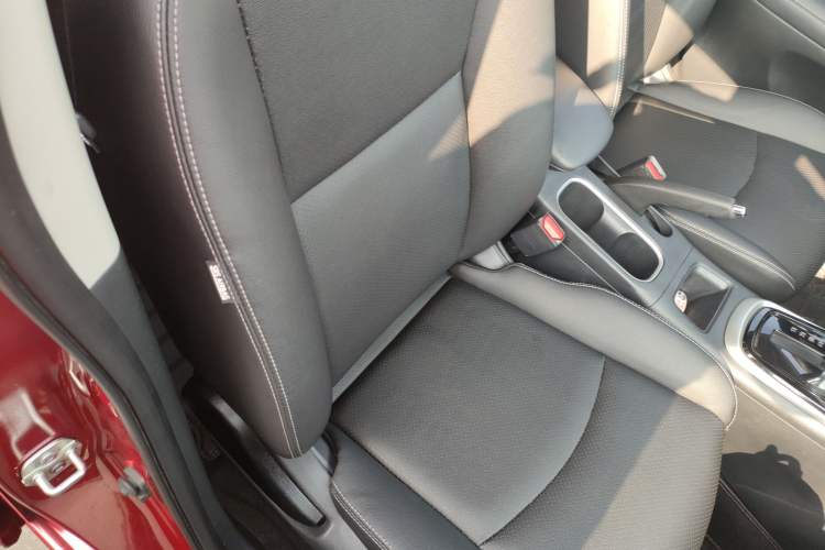 Used Nissan Tiida 2021 1.6L CVT Smart Drive Edition Right Front Seat