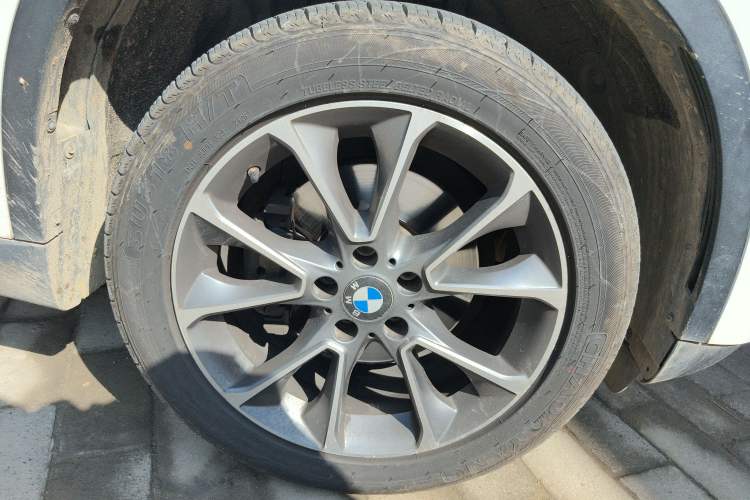 Used BMW X5 2014 xDrive35i Elegant Edition
