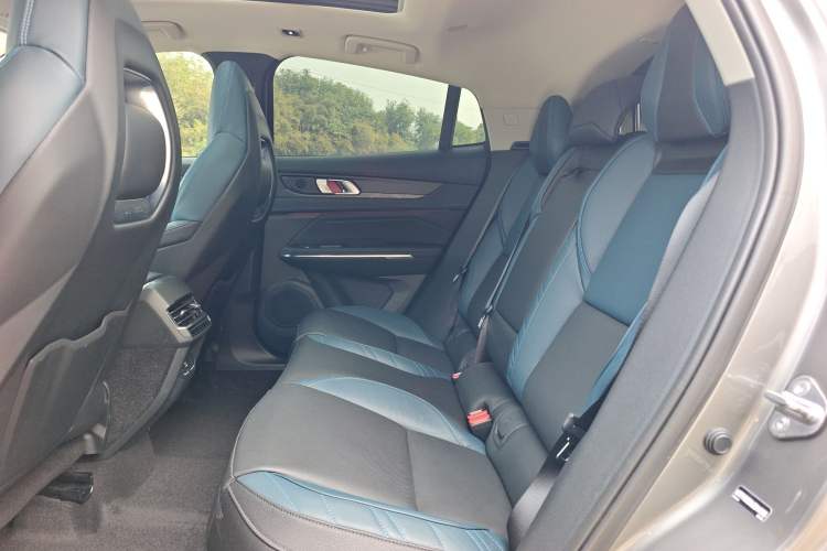 Used Lynk & Co 05 2020 2.0TD Two-Wheel Drive Shine Halo