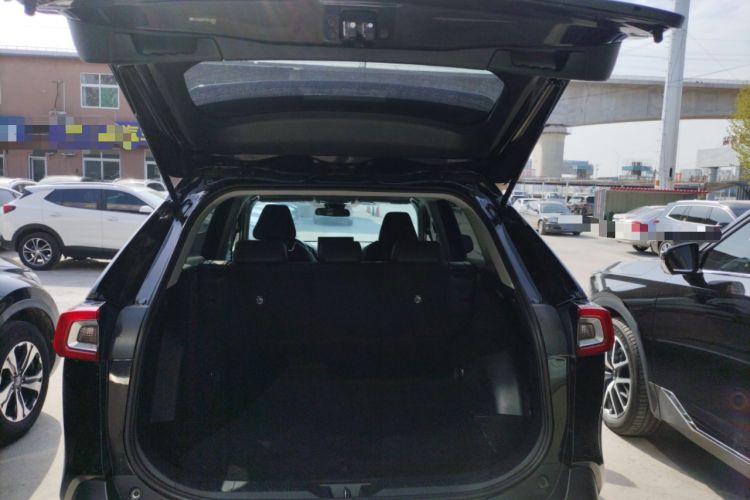 Used Toyota Wildlander 2022 2.0L CVT 4x4 Luxury PLUS Edition
