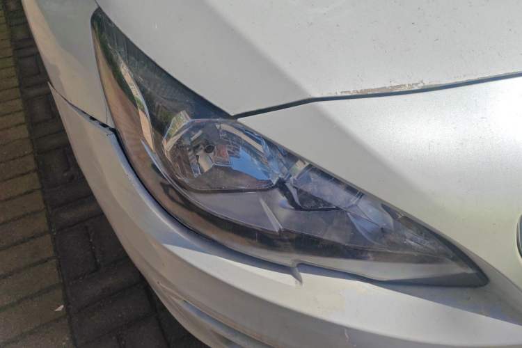 Used Peugeot 408 2014 1.8L Automatic Leading Edition