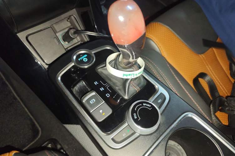 Used BYD Qin New Energy 2015 1.5T Dual-Crown Flagship Plus Edition
