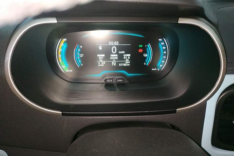 Used Chery Little Ant 2021 200 000-Yuan Ant Fan Edition Oxygen Version Lithium-Ion Battery 301 km