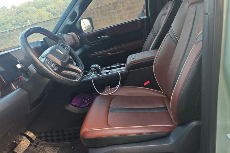 Used JMC DaDao 2023 Fly-Jiang 2.3T Diesel Automatic 4x4 Extreme Edition Left Front Seat