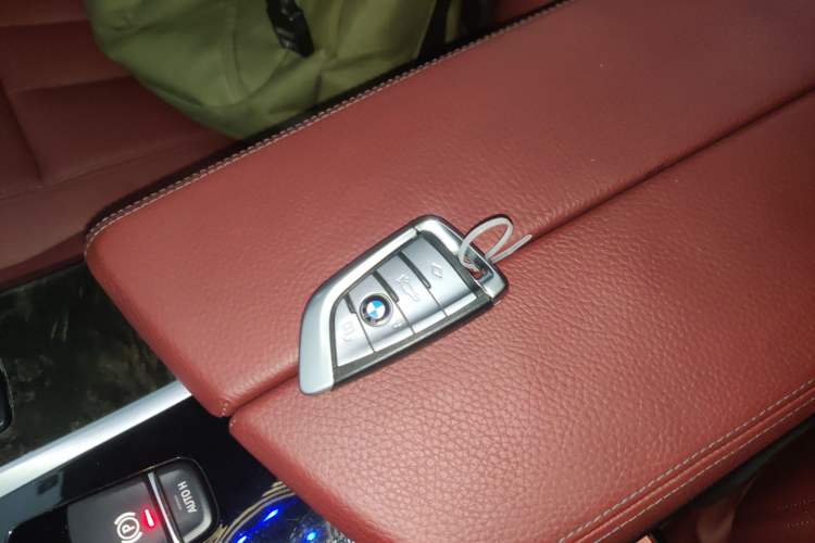 Used BMW 5 Series 2019 530Li Leading Model M Sport Package Vehicle Key