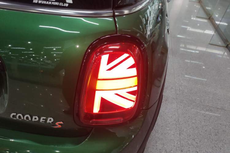 Used MINI MINI 2021 2.0T COOPER S Classic Edition
