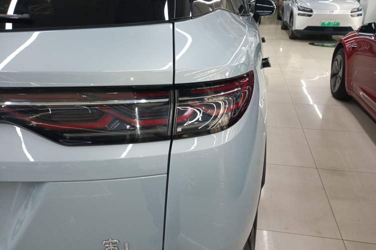 Used BYD Song L DM-i 2024 160km Beyond Edition Right Rear Taillight