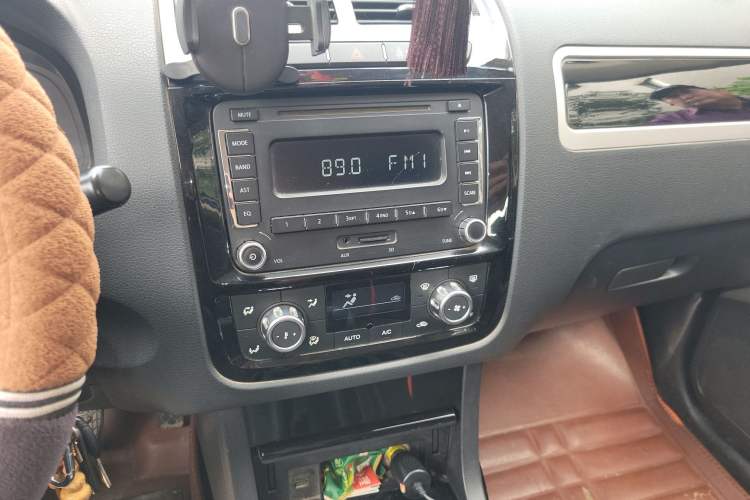 Used Yema T70 2015 1.8L Manual Comfort Model