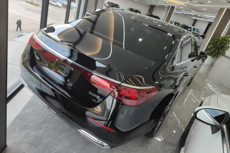 Used Mercedes-Benz E-Class 2025 E 300 L Stylish Model
