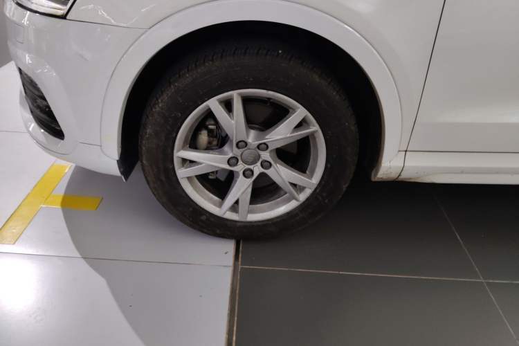 Used Audi Q3 2016 30 TFSI Fashion Model