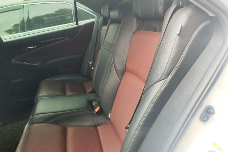 Used Toyota Crown 2018 2.0T Sport Edition Left Rear Seat