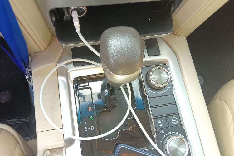 Used Toyota Land Cruiser 2018 4.6L GX-R Middle East
