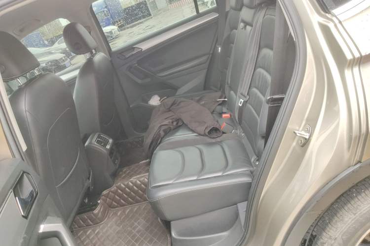 Used Volkswagen Tiguan L 2017 330TSI Automatic Two-Wheel Drive Comfort Edition
