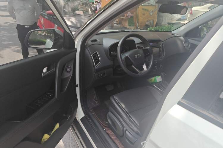 Used Hyundai ix25 2015 1.6L Automatic Two-Wheel Drive Smart GLS Trim