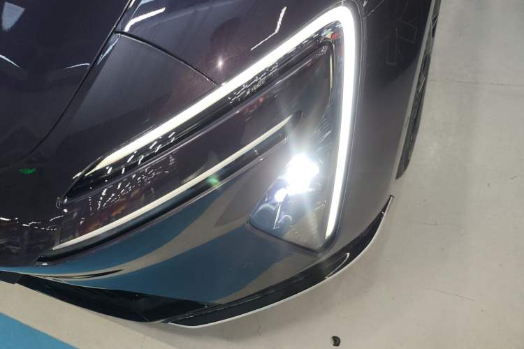 Used Avatr 06 2025 Ultra Pure Electric Edition Left Front Headlight