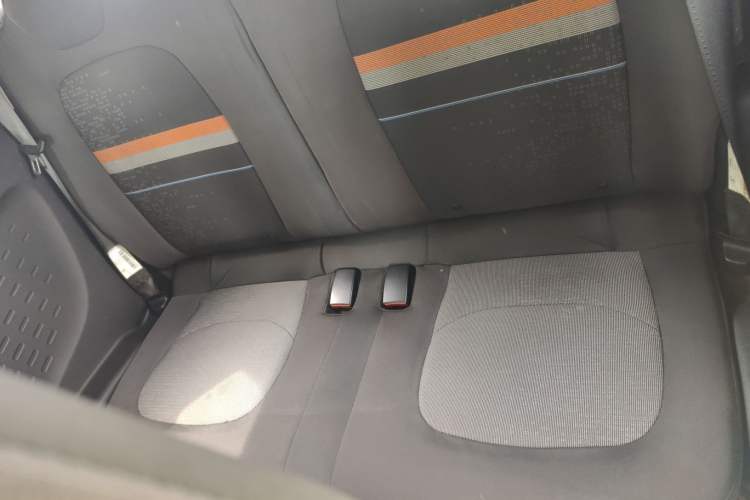 Used Wuling Hongguang MINIEV 2021 Macaron Fashion Model Lithium Iron Phosphate Left Rear Seat