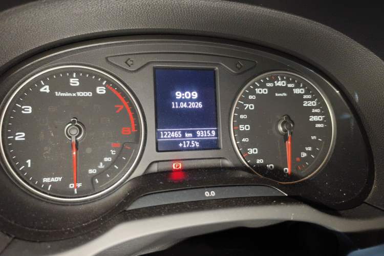 Used Audi A3 2019 Limousine 35 TFSI Fashion Edition China V standard Odometer Close Up