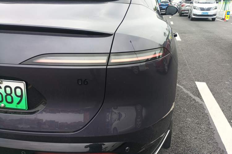 Used Avatr 06 2025 Ultra Pure Electric Edition Exterior 3