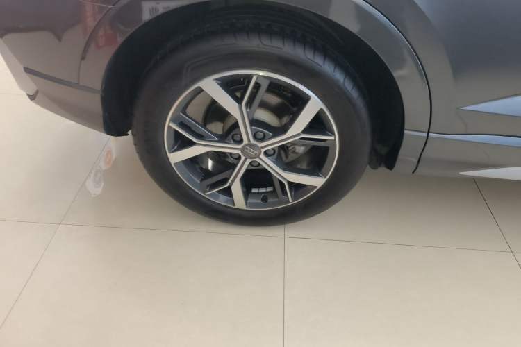 Used Audi Q3 Sportback 2020 40 TFSI Fashion Model
