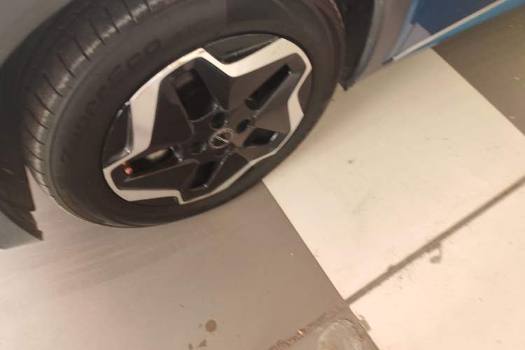 Used BYD Dolphin 2021 405 km Fashion Edition
