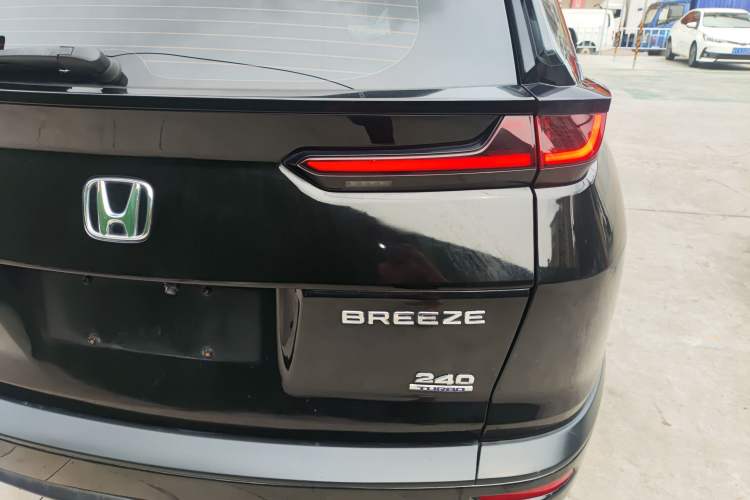 Used Honda Breeze 2021 240TURBO CVT Front-Wheel Drive Elite Edition