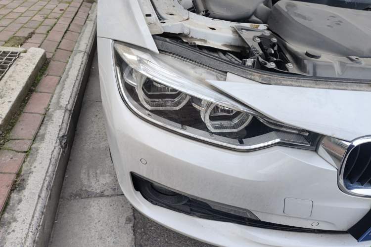 Used BMW 3 Series 2017 320Li Fashion Model Right Front Headlight