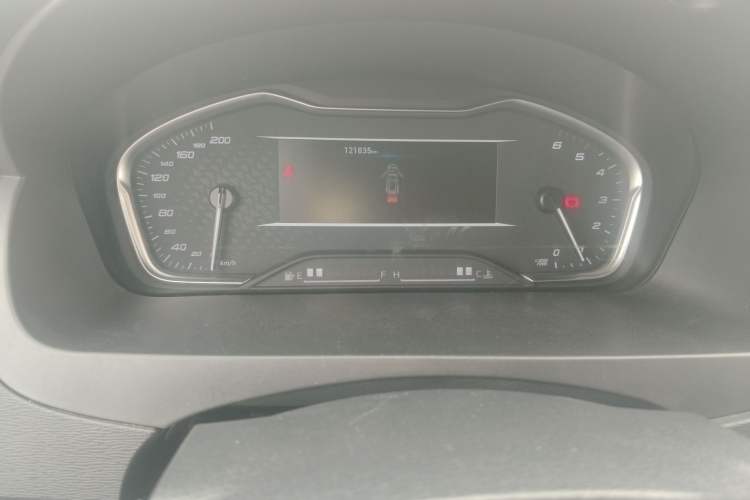 Used SAIC MAXUS G10 2023 2.0T Manual Multi-Function Version Diesel 7 Seats
