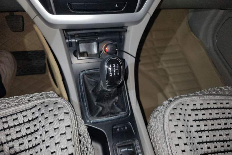 Used Geely Auto Emgrand 2015 Sedan 1.5L Manual - Top Trim Level