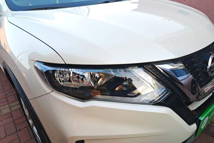 Used Nissan X-Trail 2019 2.0L CVT Smart Connect Comfort Edition 2WD
