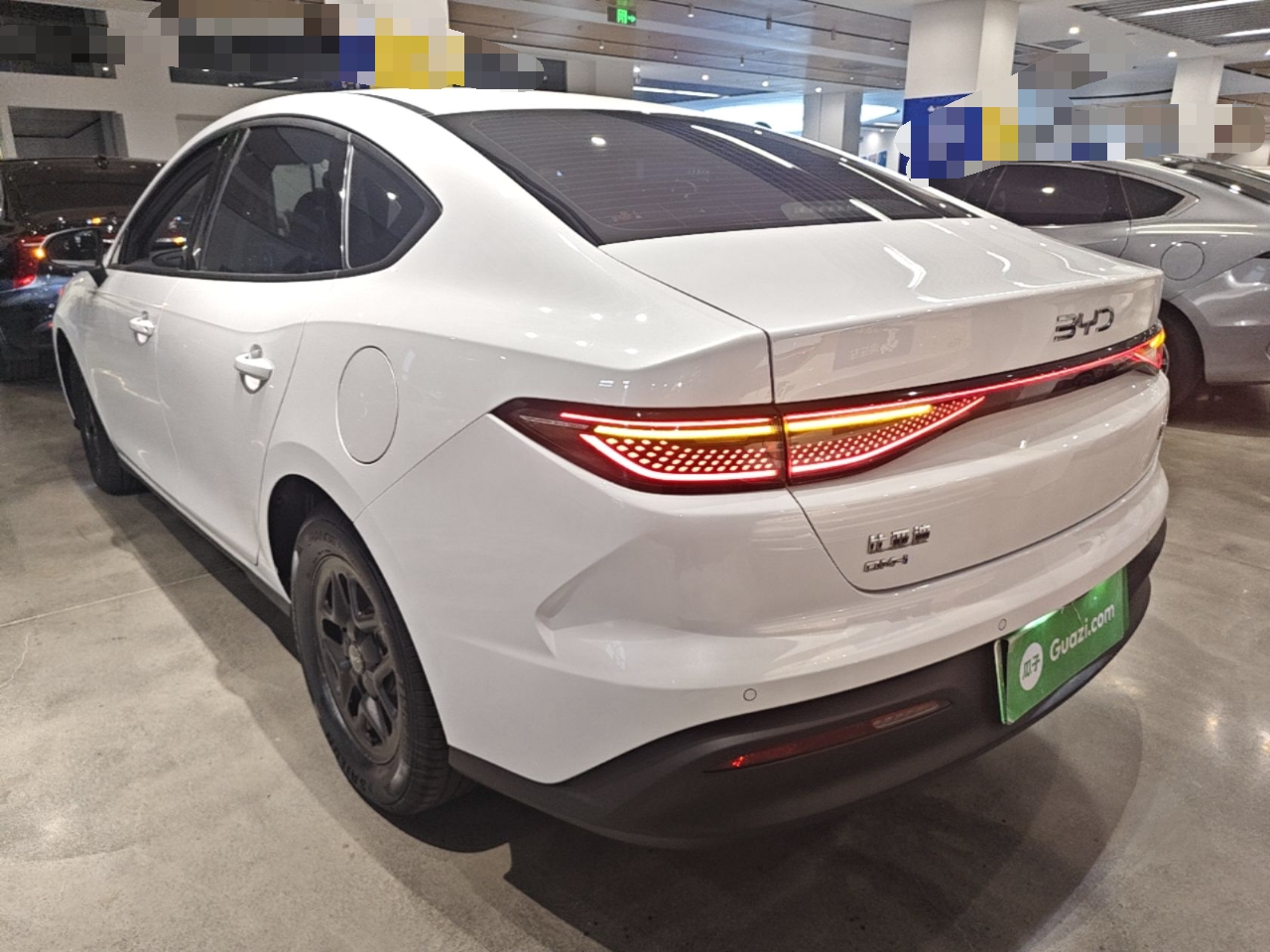 BYD Seal 05 DM-i 2025 DM-i Smart Drive 55KM Luxury Model — снимка 4