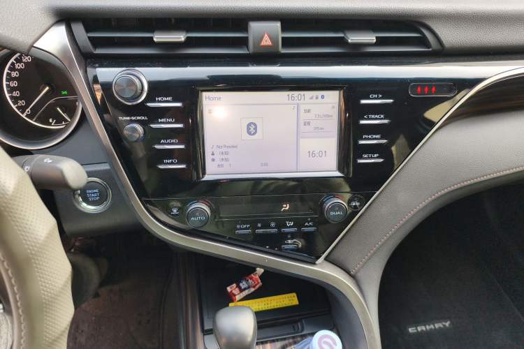 Used Toyota Camry 2018 2.0G Luxury Edition