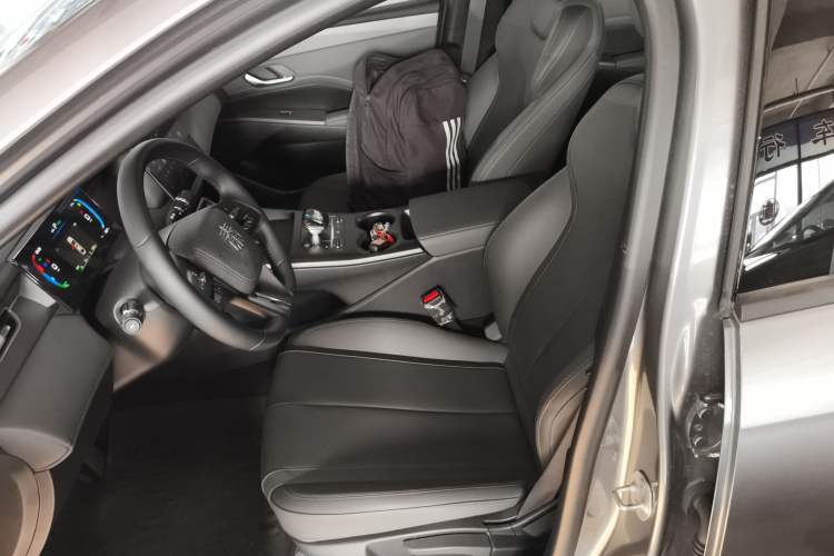 Used BYD Qin PLUS 2025 DM-i Smart Drive 55KM Leading Model
