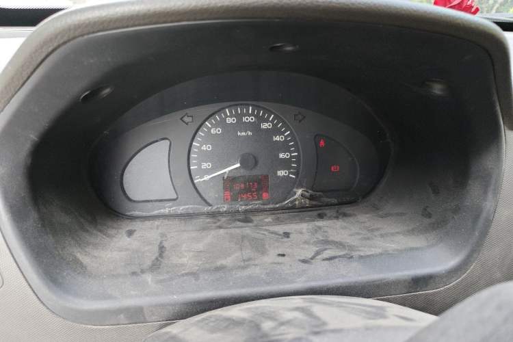 Used Wuling Rongguang 2014 1.2L S Base Model