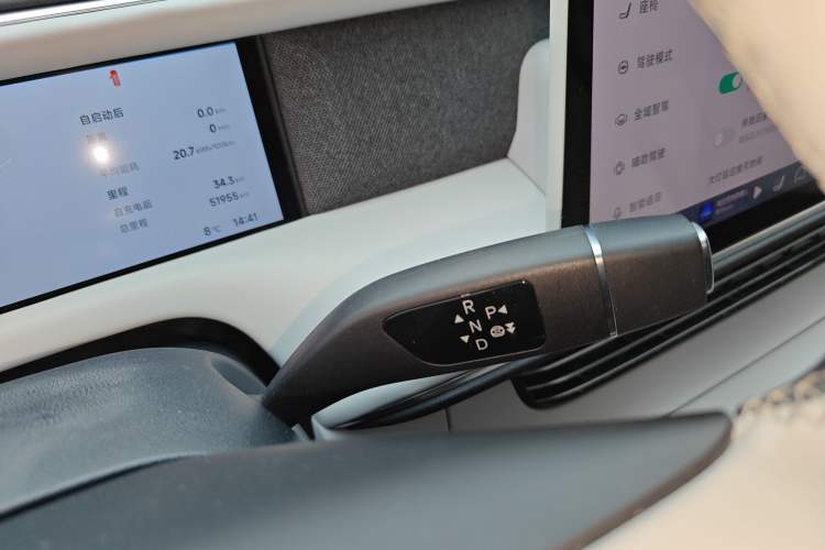 Used XPeng G6 2023 700 Four-Wheel Drive Performance Max