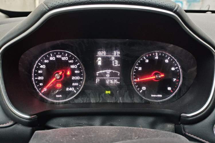 Used MG HS 2019 20T Automatic Two-Wheel Drive Luxury Edition China VI Standard