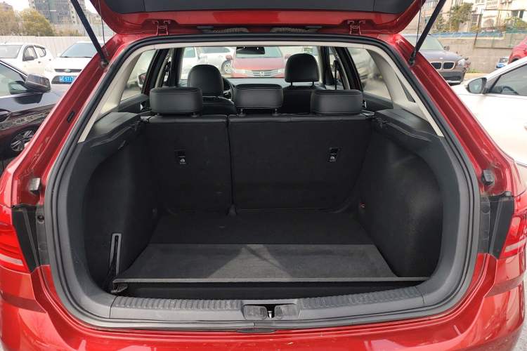 Used Volkswagen Gran Lavida 2015 1.6L Automatic Comfort Edition