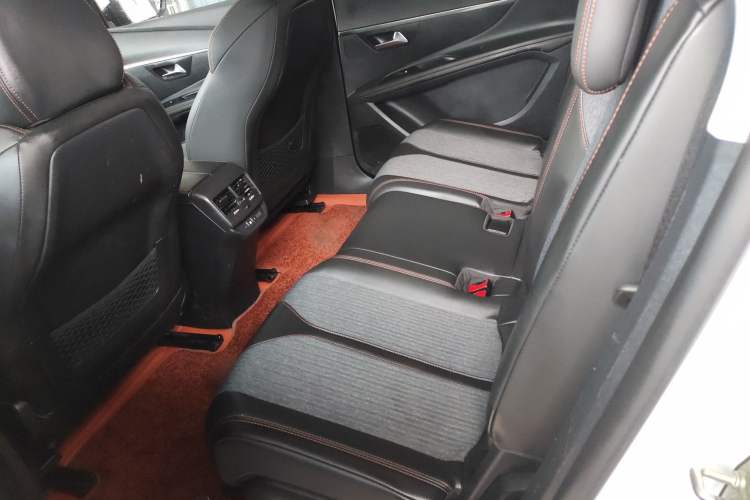 Used Peugeot 5008 2017 350THP 7-Seater Elite Edition
