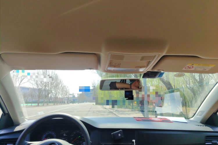 Used Volkswagen Lavida 2019 1.5L Automatic Fashion Edition China VI Headliner