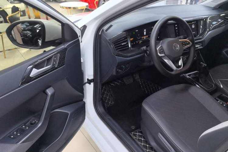 Used Volkswagen Lavida 2025 New Sharp 1.5L Outstanding New Edition Driver Seat