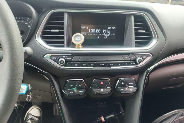 Used GAC Trumpchi GS4 2017 200T Manual Two-Wheel Drive Comfort Edition